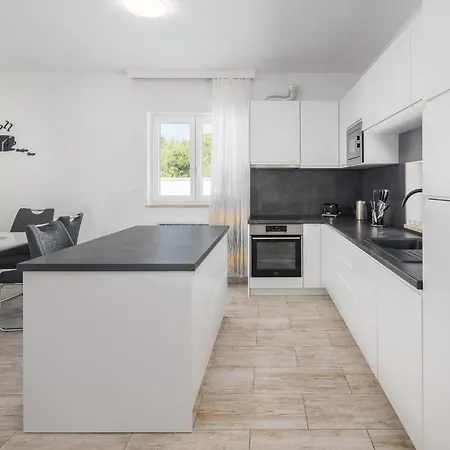 Сasa de vacaciones Cozy In With Kitchen *