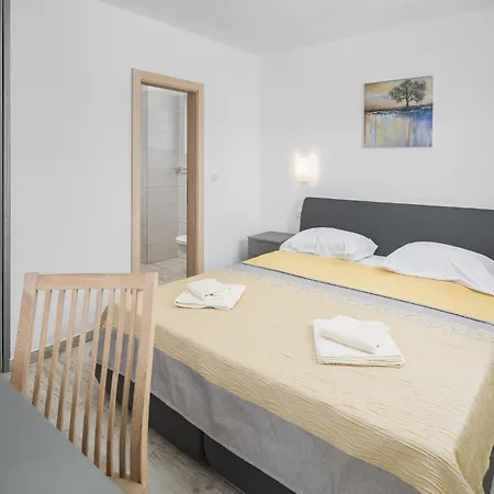 Luxurious In * Porec