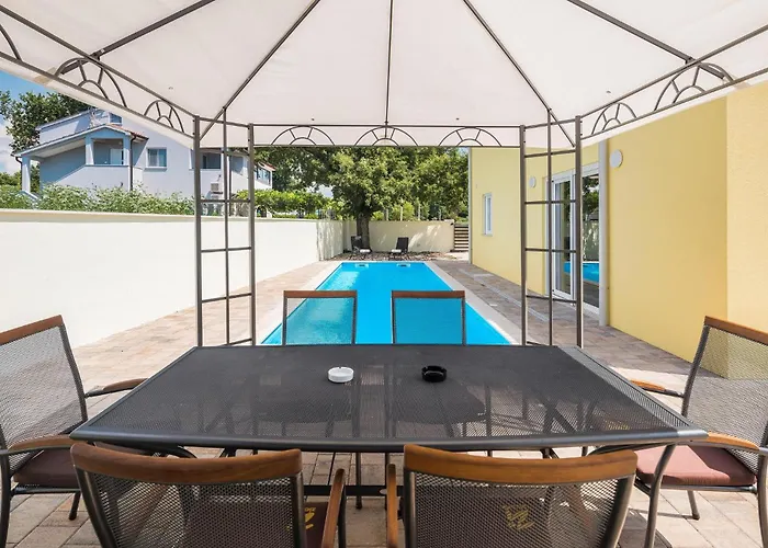 Cozy In With Kitchen Vakantiehuis