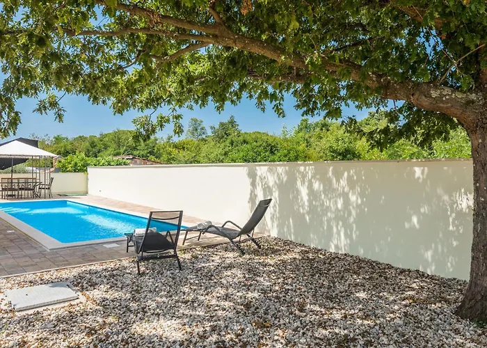 Cozy In With Kitchen *